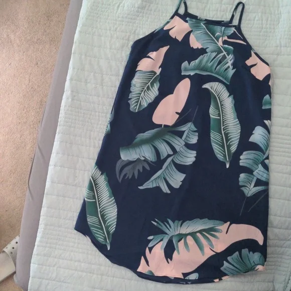 EUC✨medium high neck blue tropical print spaghetti strap dress - Picture 7 of 13